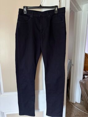 Monfrere Men's Straight Black Jeans - Classic Everyday Fit.